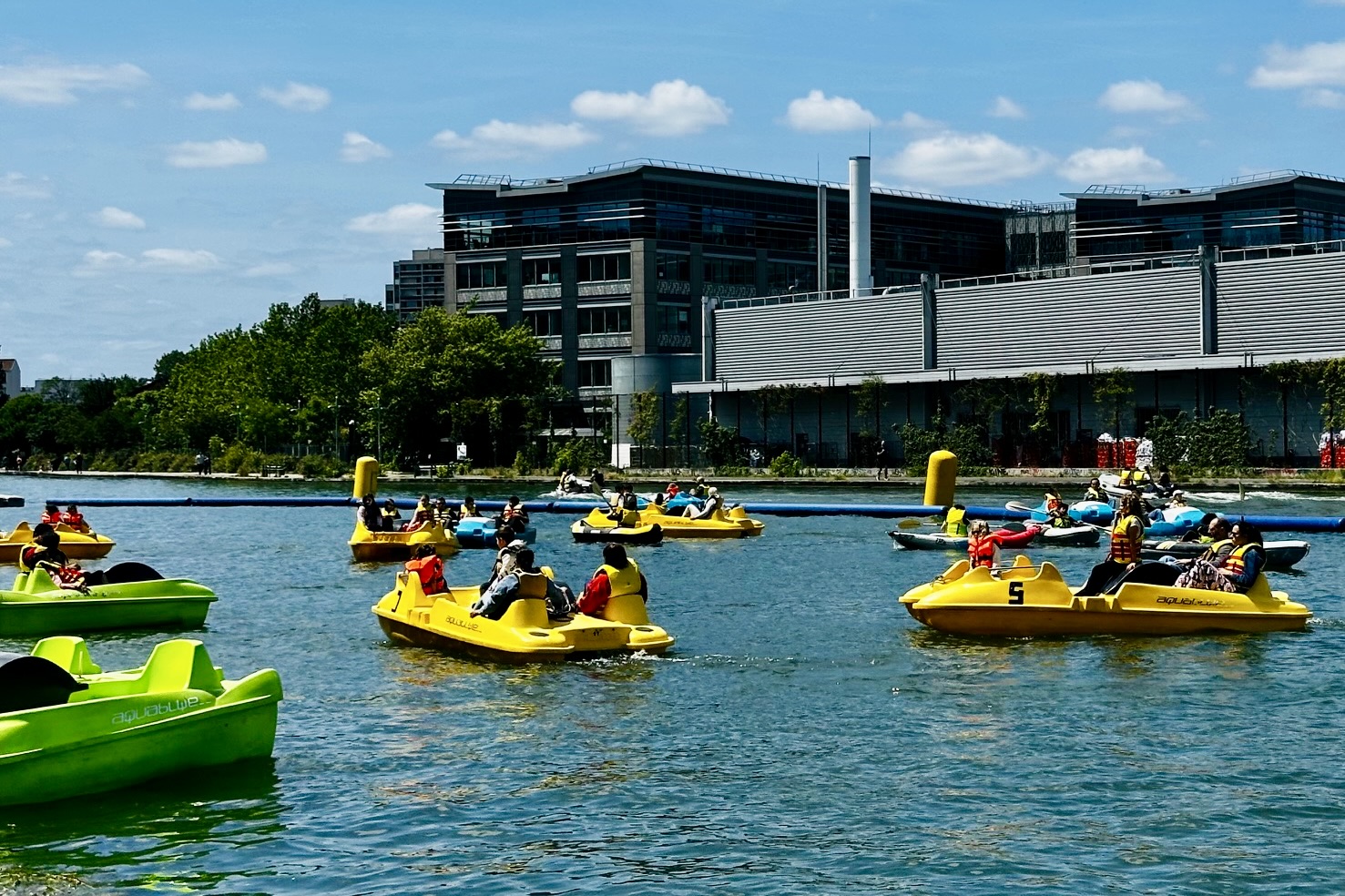 Pont flottant, kayaks et pédal’eau : les attractions phares de la fête